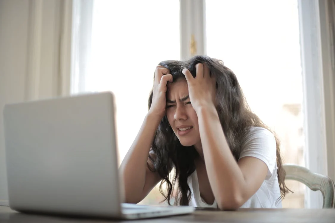 5 anxiolytiques naturels et relaxants anti stress au banc d'essai