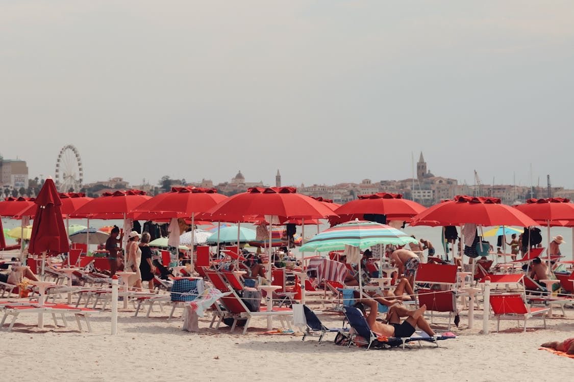 Destination de vacances : Où et quand partir mois par mois ?